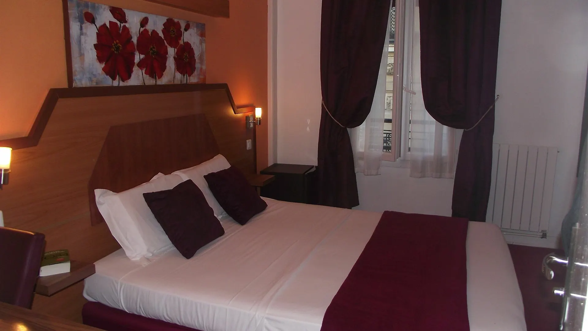 Le Nouvel Hotel Du Theatre Paris 3*,
